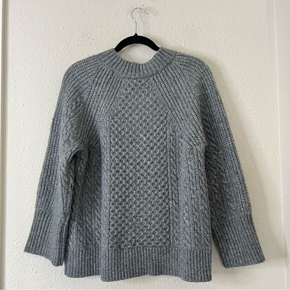 Soft Surroundings Noemi Pearl Cable Knit Sweater Crewneck Gray Size Small - Picture 7 of 9